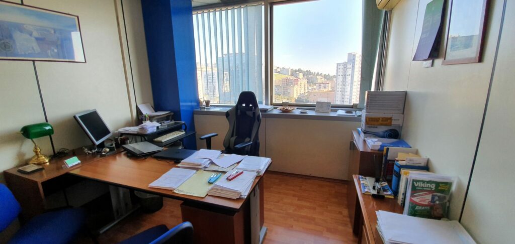 Day Office Napoli Via Vicinale Santa Maria del Pianto